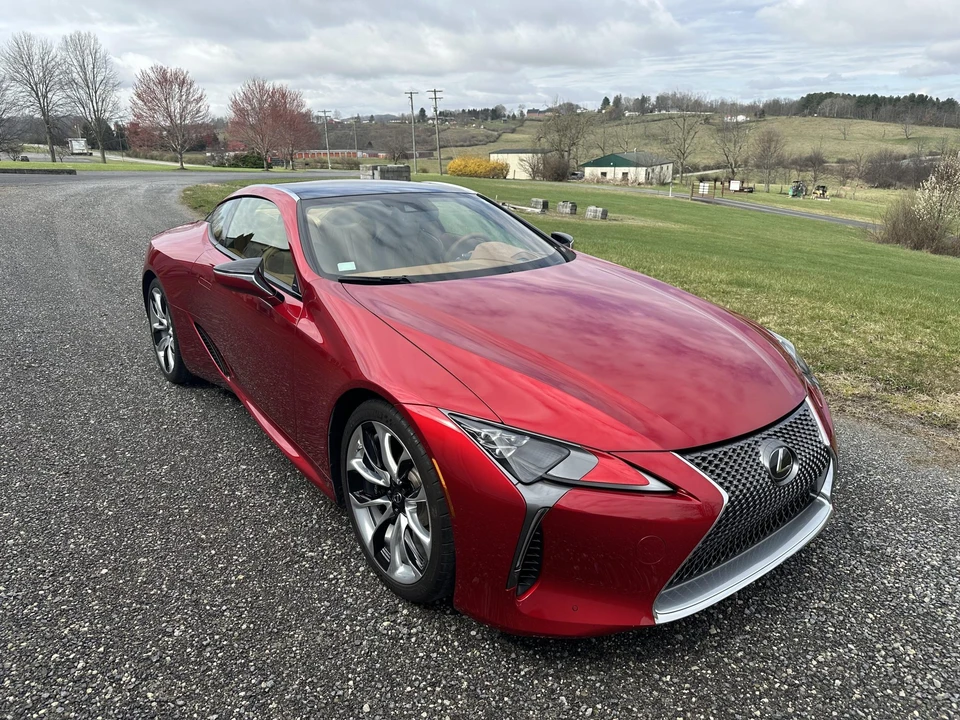 2018 Lexus LC - Image 22 of 31