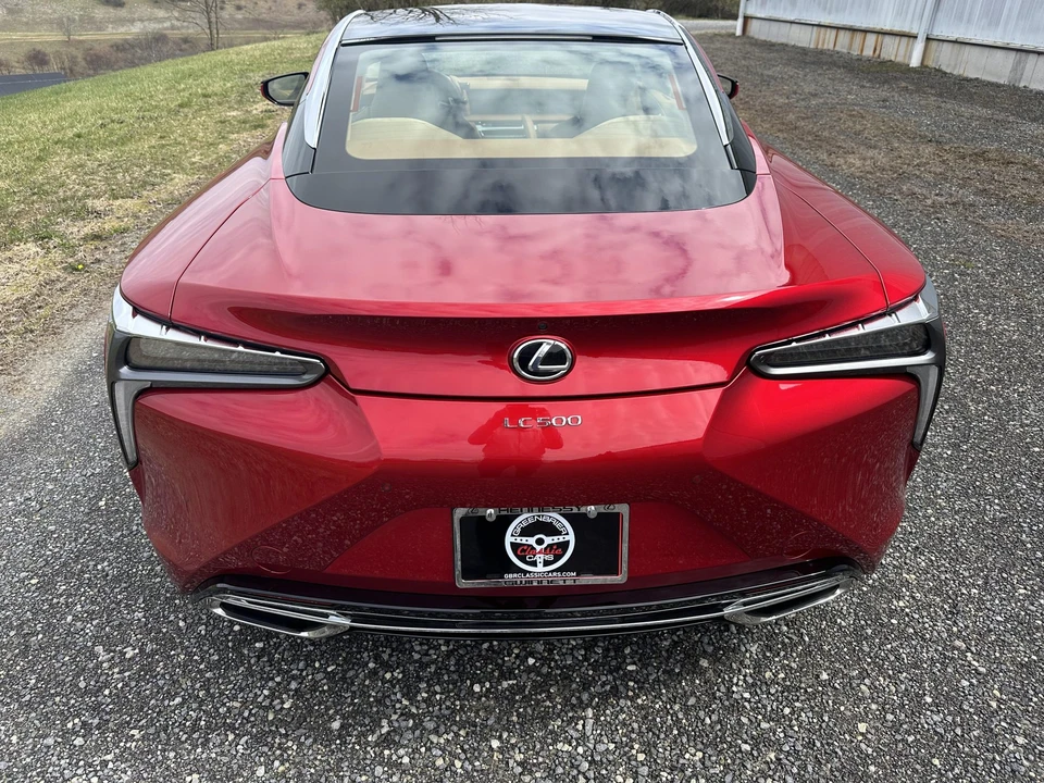 2018 Lexus LC - Image 11 of 31