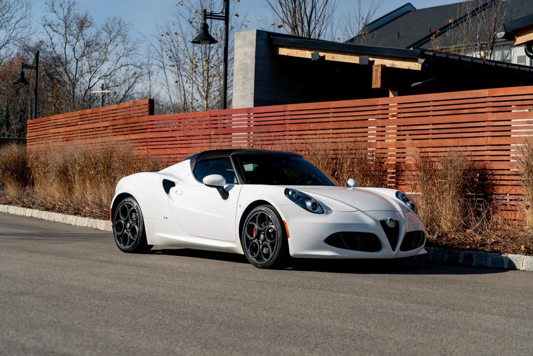 2019 Alfa Romeo 4C Spider - Image 20 of 31