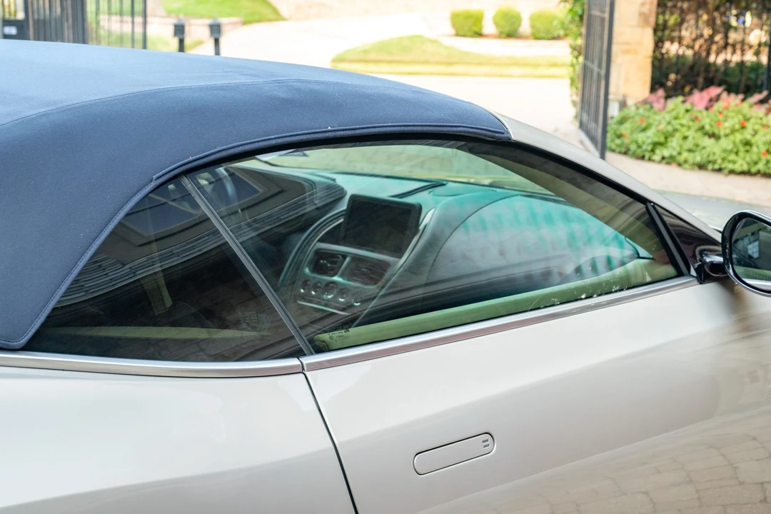 2019 Aston Martin DB11 Volante - Image 24 of 31