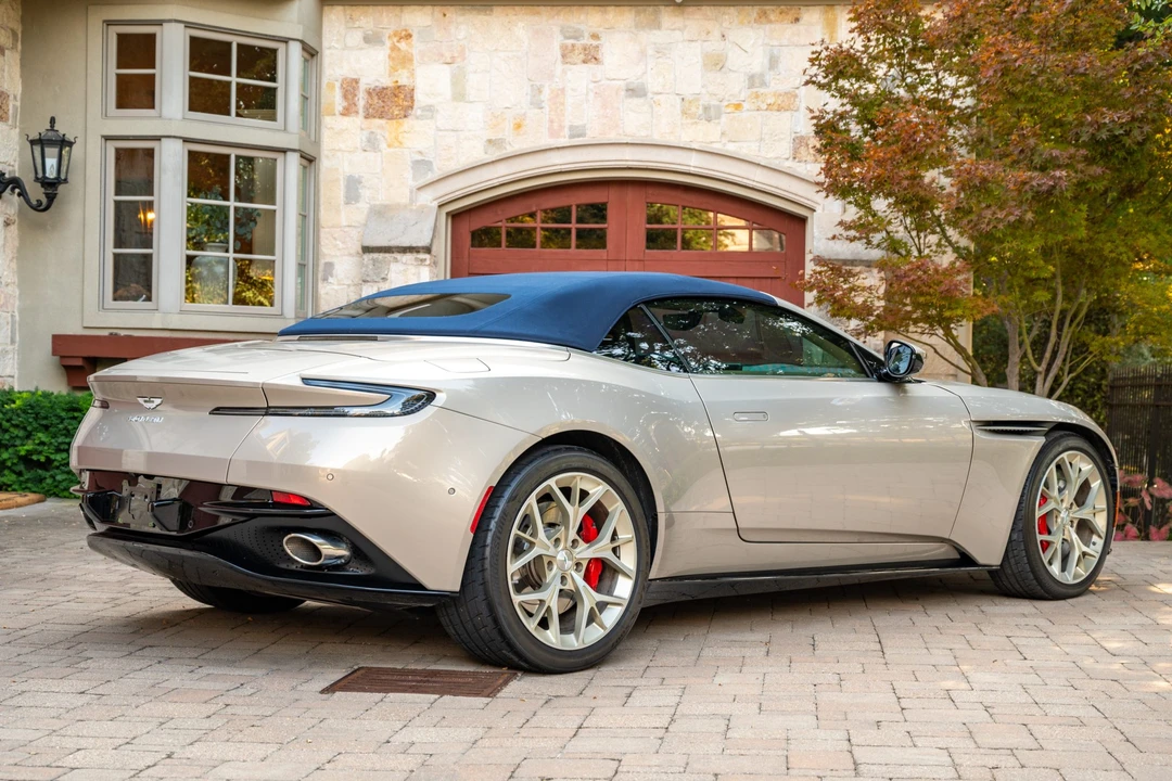 2019 Aston Martin DB11 Volante - Image 13 of 31