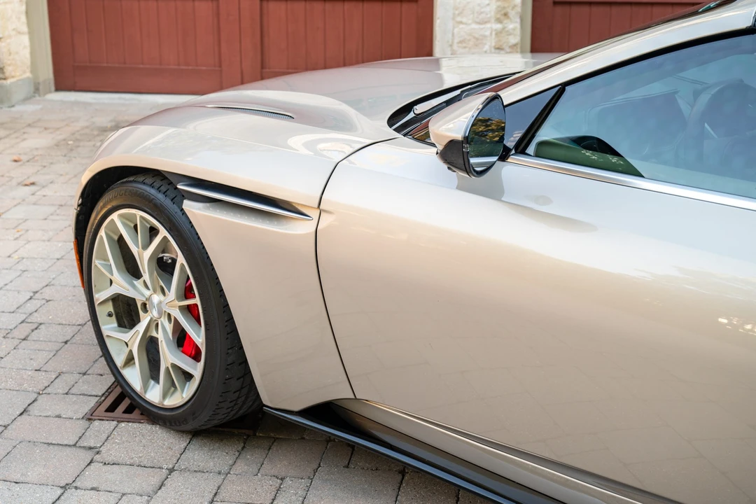 2019 Aston Martin DB11 Volante - Image 18 of 31