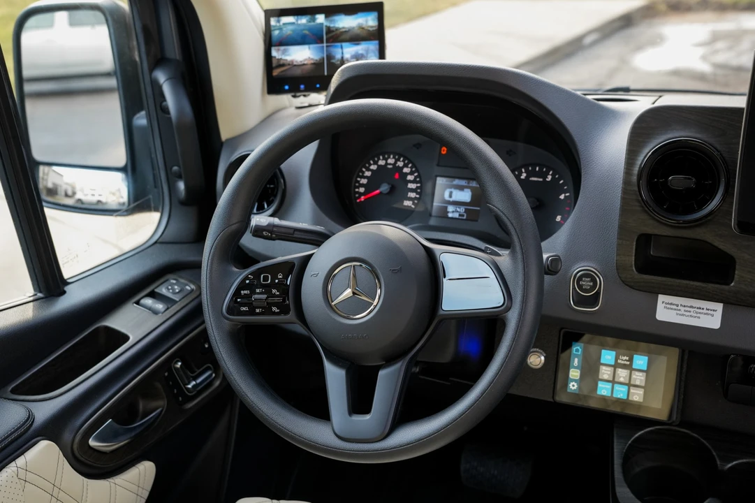 2021 Mercedes-Benz VS30 Sprinter - Image 5 of 8