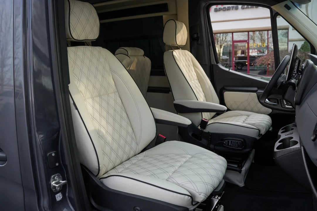 2021 Mercedes-Benz VS30 Sprinter - Image 4 of 8