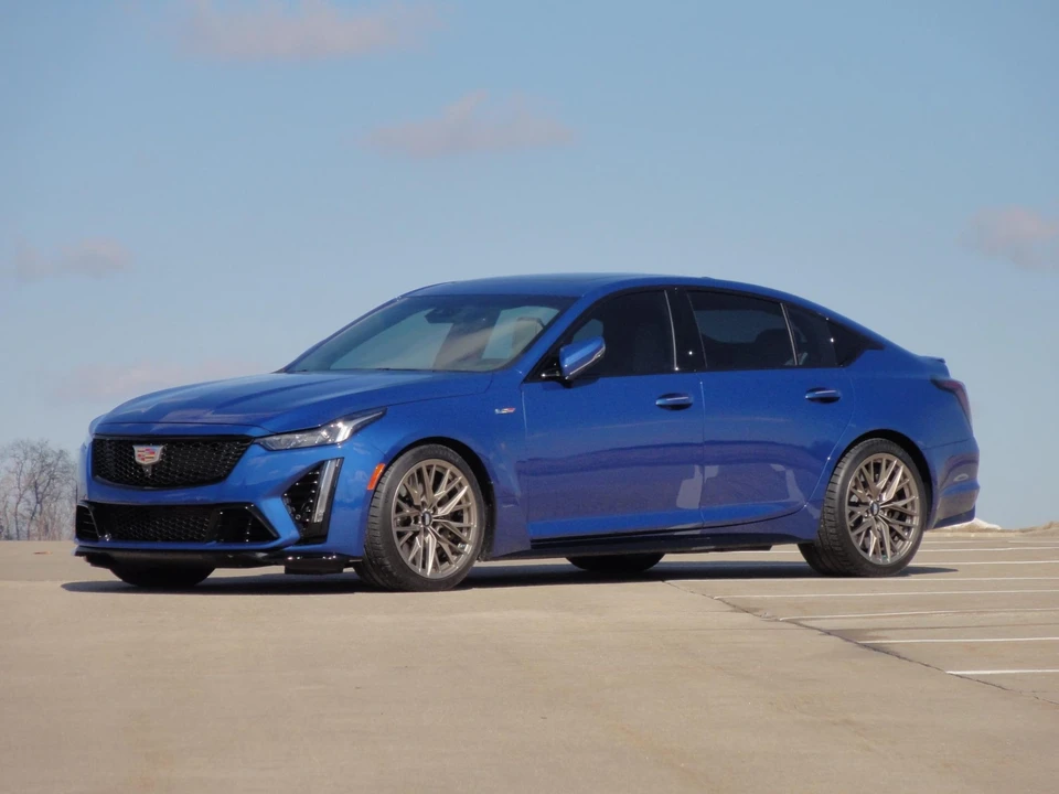 2022 Cadillac CT5-V Blackwing - Image 7 of 31