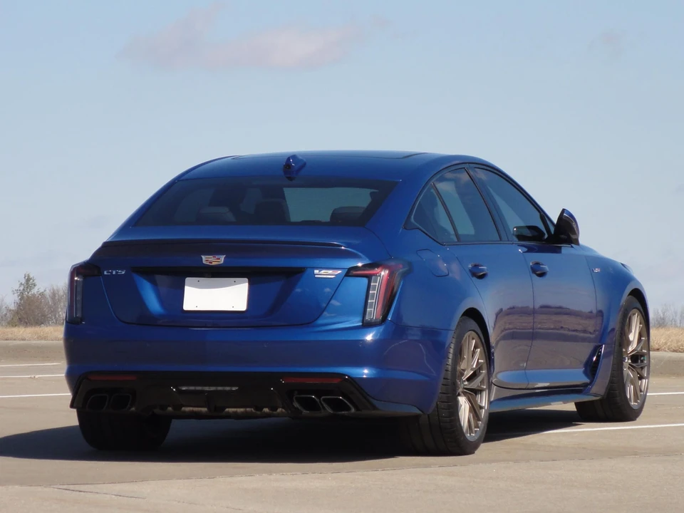 2022 Cadillac CT5-V Blackwing - Image 18 of 31