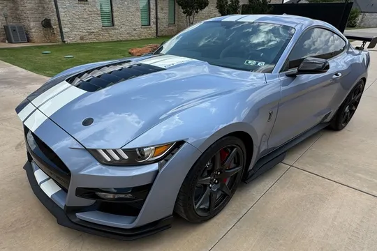 2022 Ford Mustang Shelby GT500 Heritage Edition Carbon-Fiber Track Pack