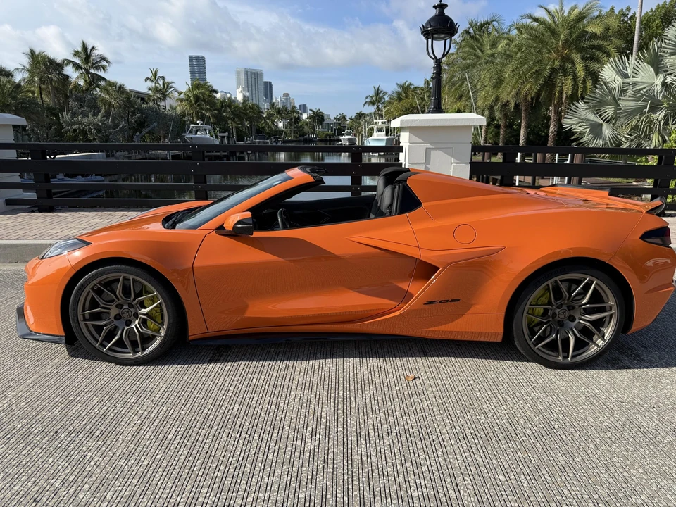 2023 Chevrolet Corvette C8 Z06 - Image 26 of 31