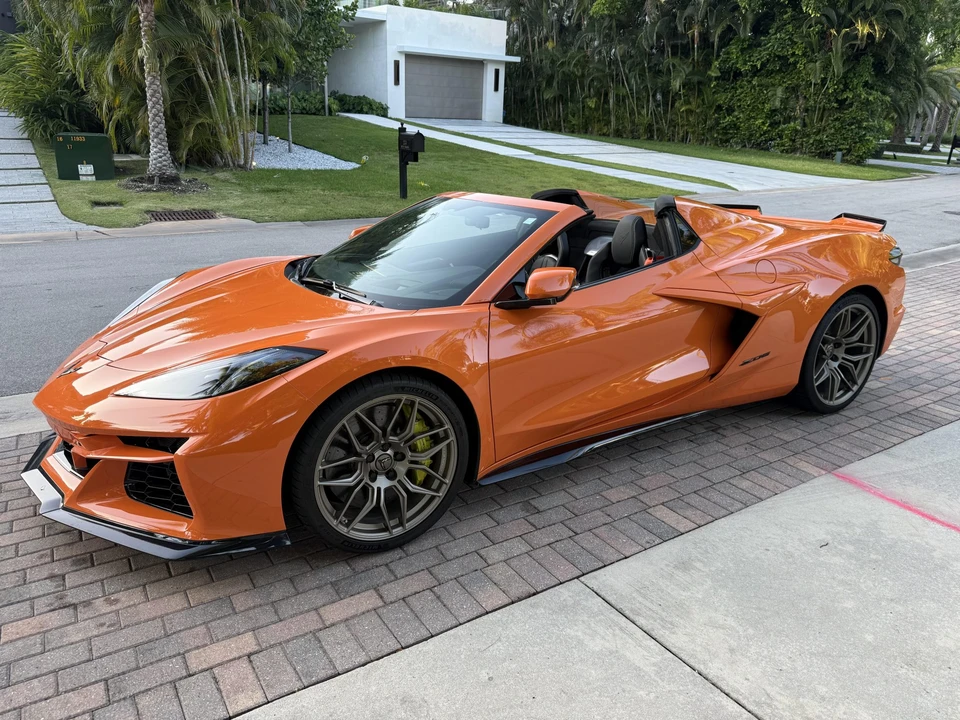 2023 Chevrolet Corvette C8 Z06 - Image 25 of 31