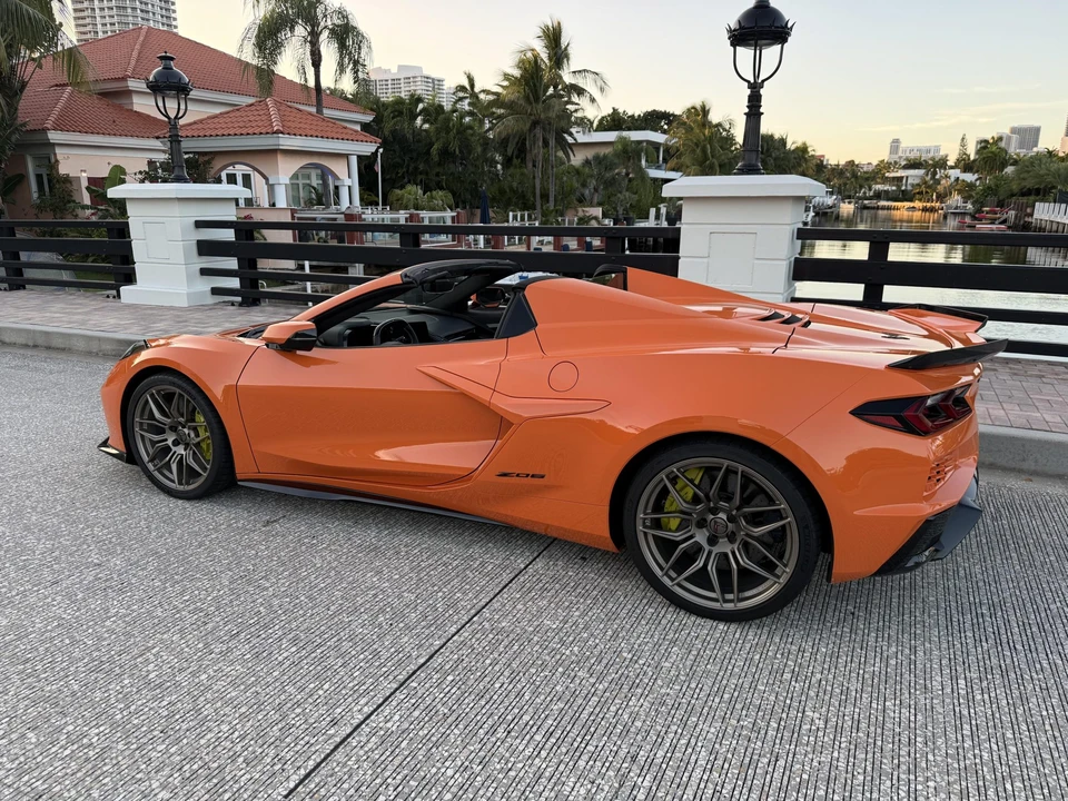 2023 Chevrolet Corvette C8 Z06 - Image 28 of 31