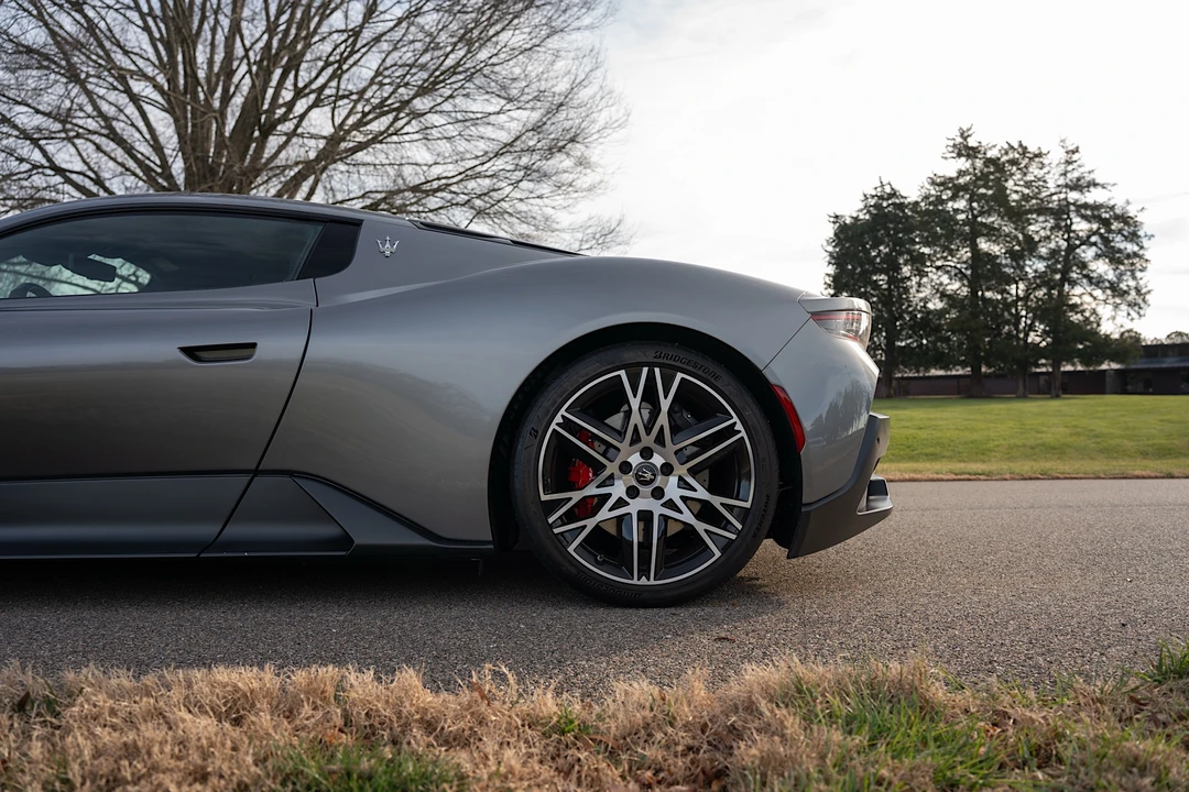 2023 Maserati MC20 - Image 22 of 31