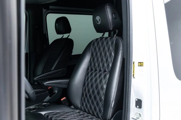 2023 Mercedes-Benz VS30 Sprinter - Image 4 of 8