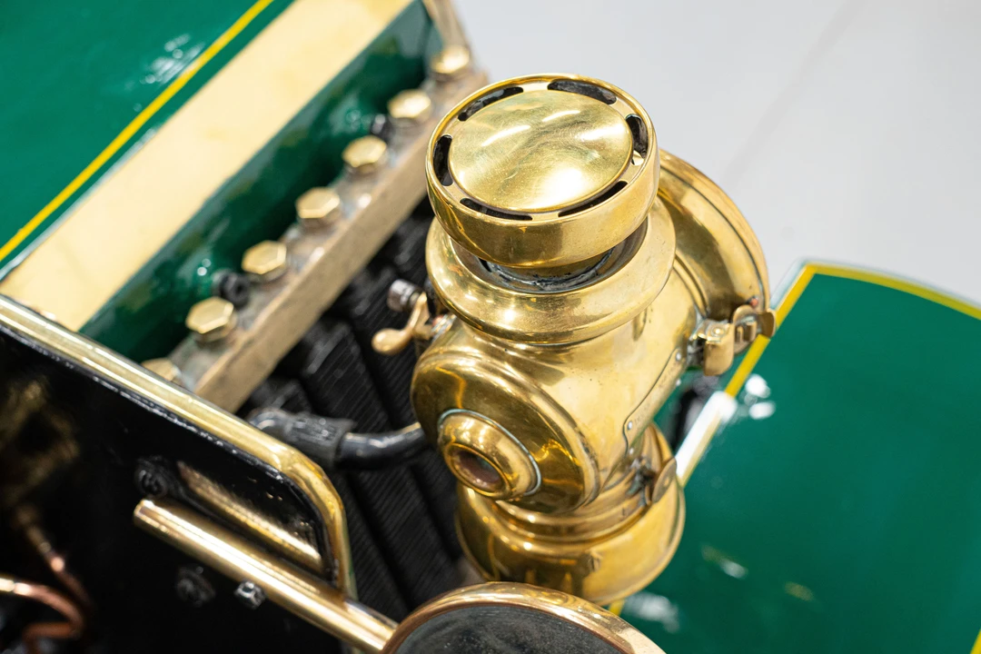 1900 Renault - Image 5 of 31