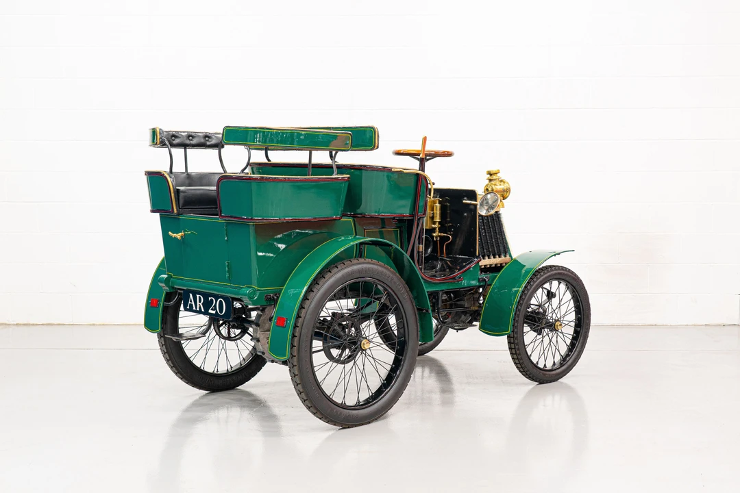 1900 Renault - Image 28 of 31