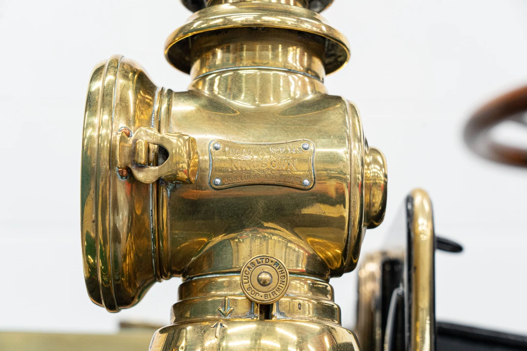 1900 Renault - Image 3 of 31