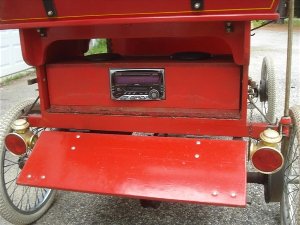 1901 Oldsmobile - Image 7 of 7