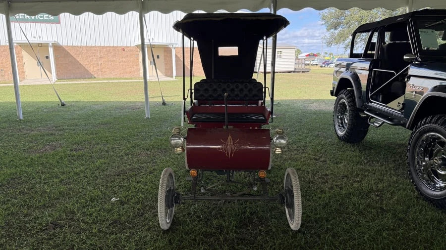 1901 Oldsmobile - Image 4 of 9
