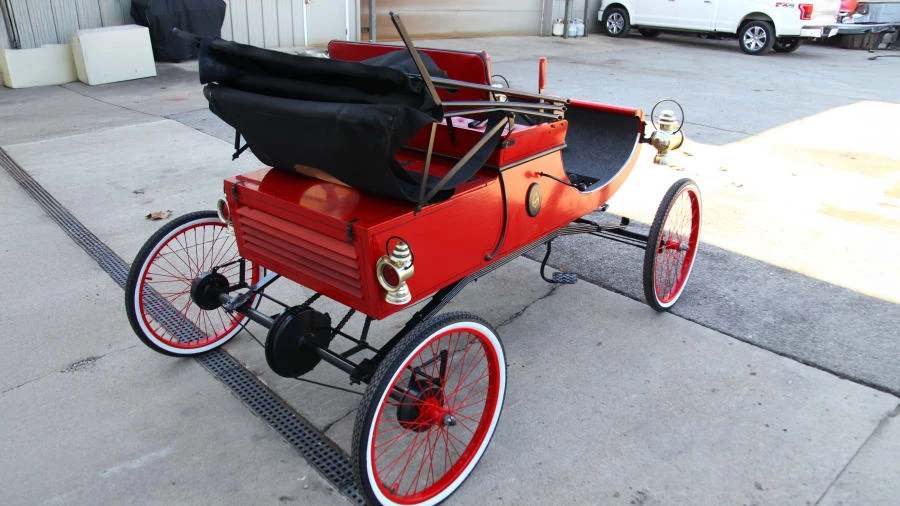 1901 Oldsmobile - Image 2 of 31