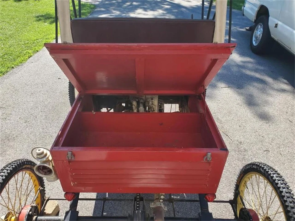 1901 Oldsmobile - Image 4 of 5