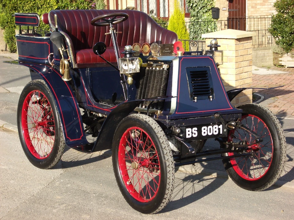 1901 Renault - Image 3 of 6