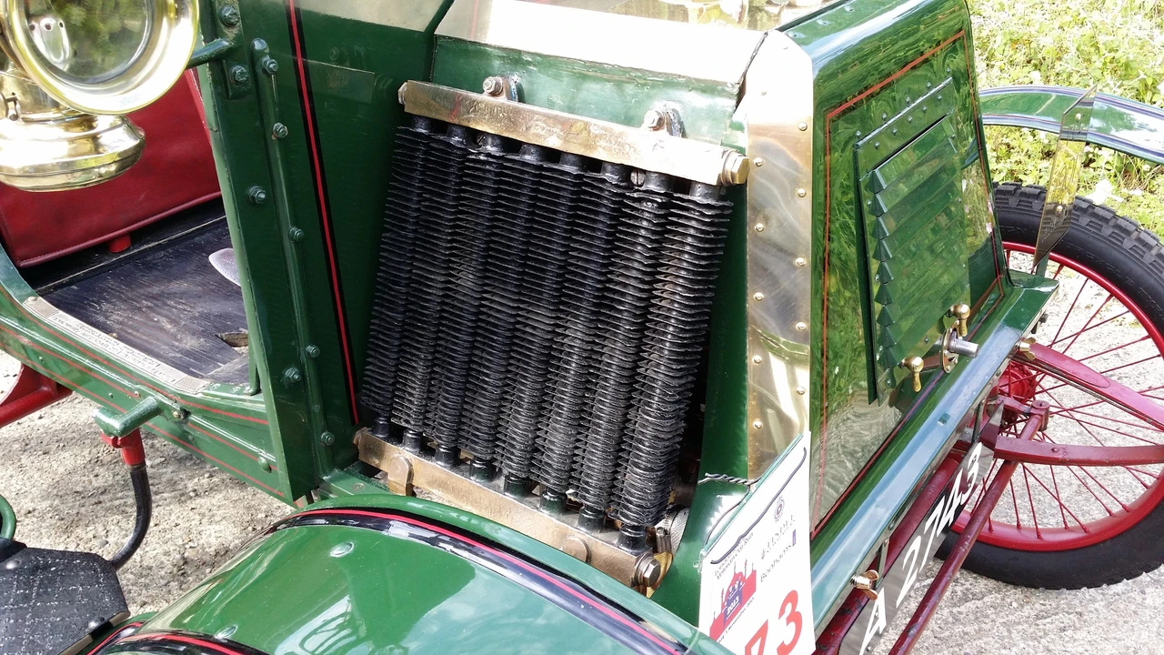 1901 Renault - Image 3 of 18