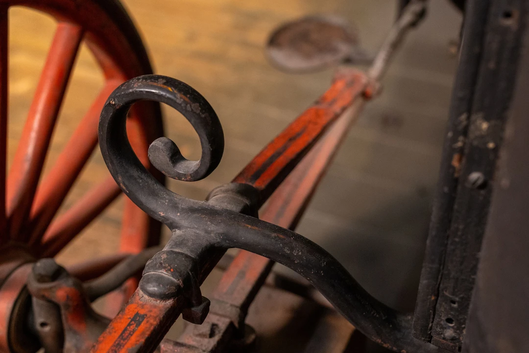 1902 Mitsubishi Chariot - Image 15 of 19