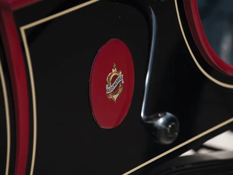 1902 Oldsmobile - Image 6 of 12