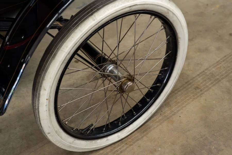 1902 Oldsmobile - Image 5 of 12
