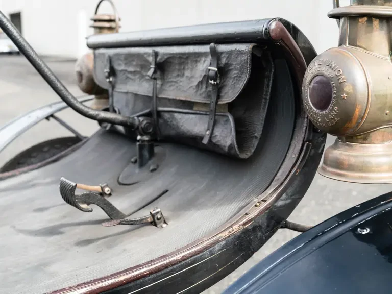 1902 Oldsmobile - Image 10 of 18