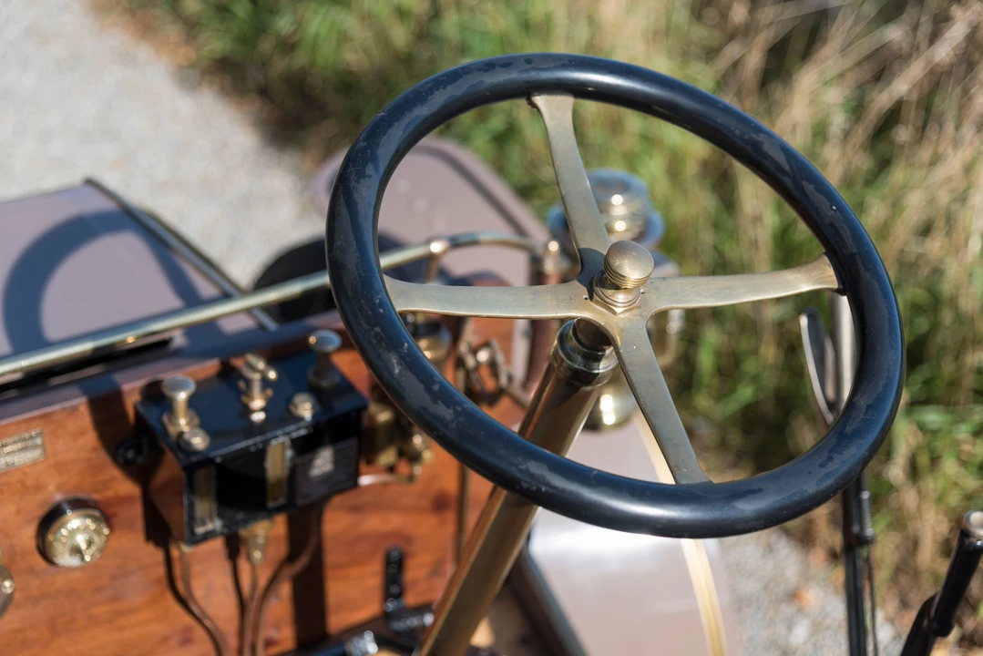 1902 Panhard - Image 2 of 31