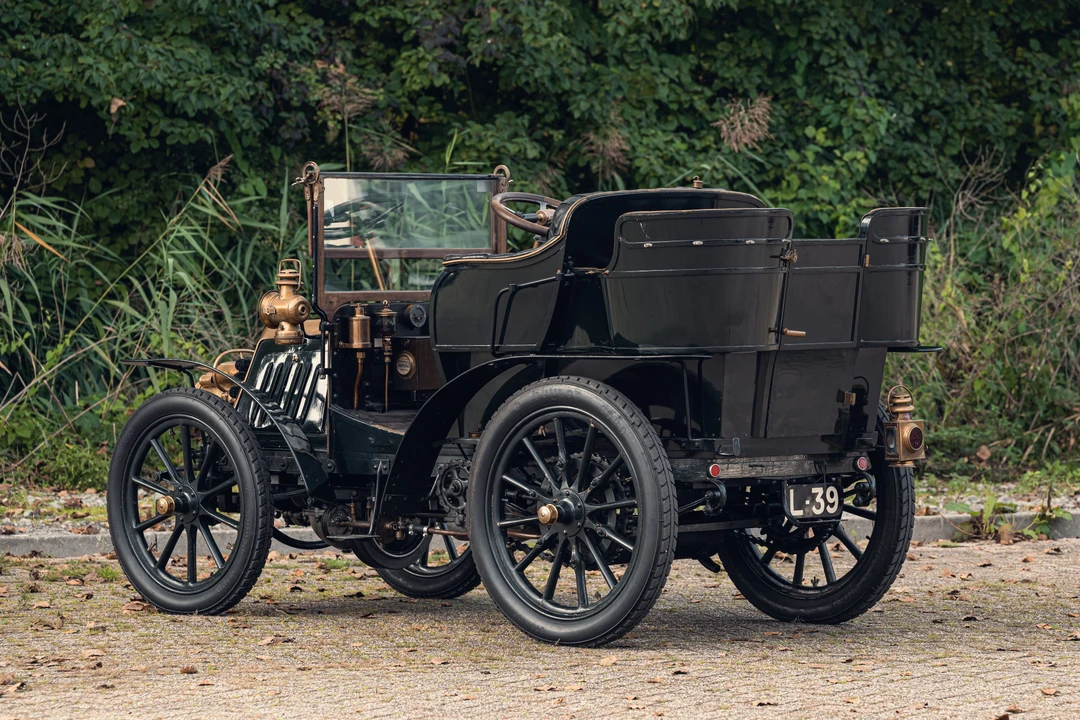 1902 Panhard - Image 3 of 24