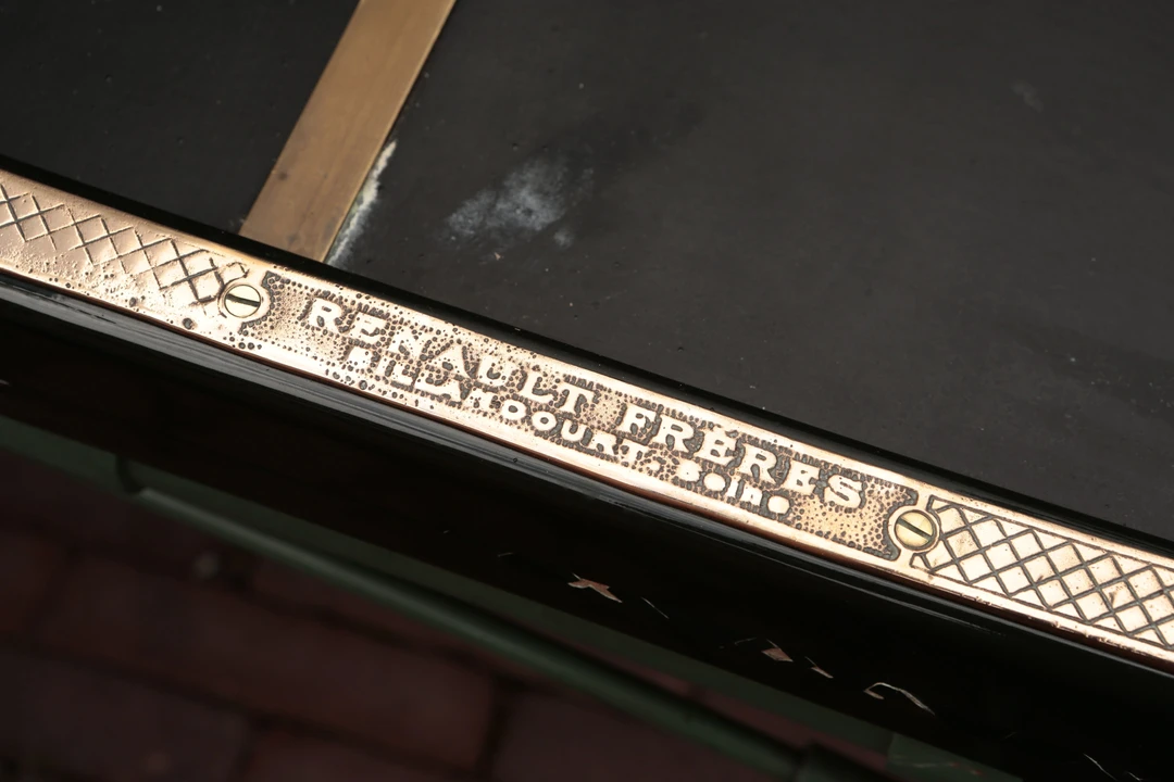 1902 Renault - Image 8 of 23