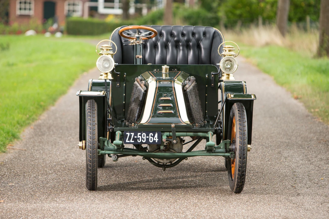 1902 Renault - Image 9 of 23