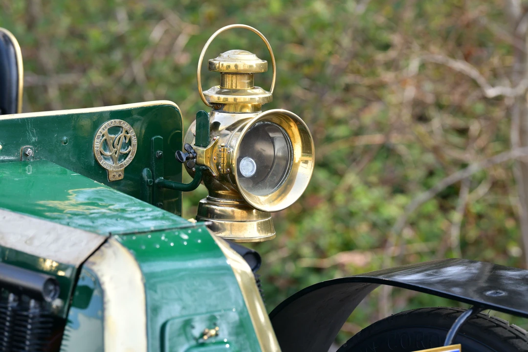 1902 Renault - Image 5 of 31