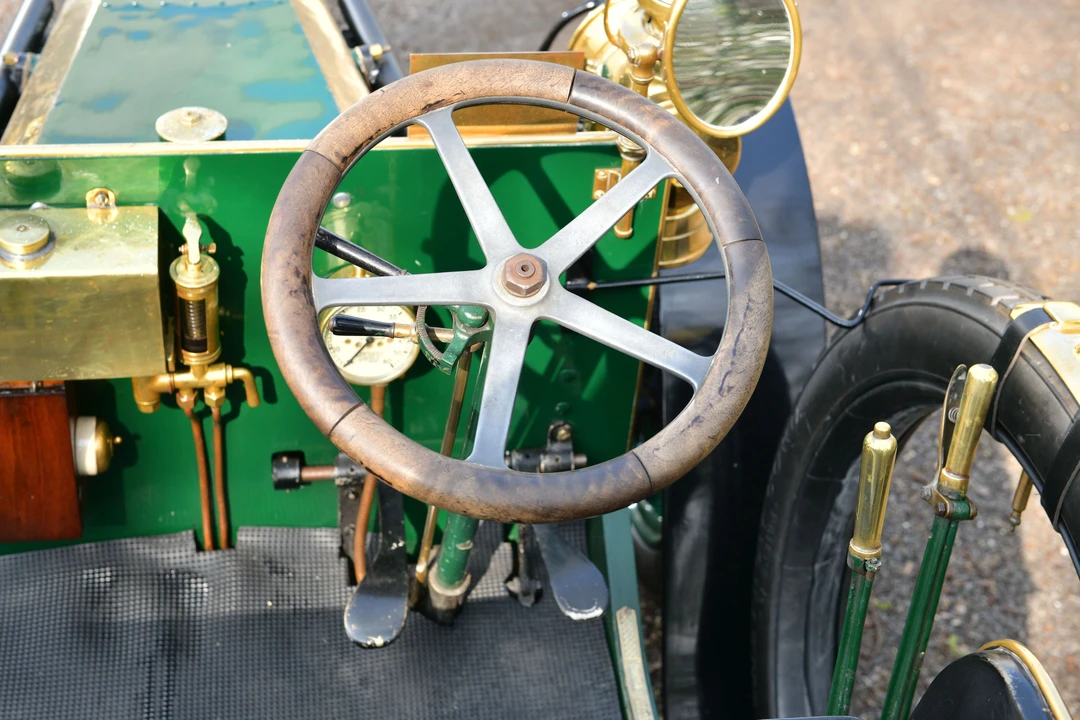 1902 Renault - Image 7 of 31