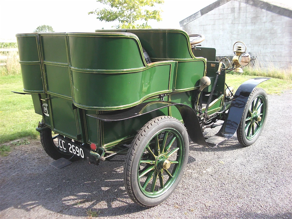 1902 Renault - Image 3 of 5