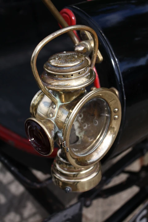 1903 Oldsmobile - Image 6 of 11