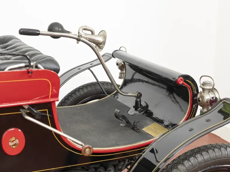 1903 Oldsmobile - Image 6 of 31