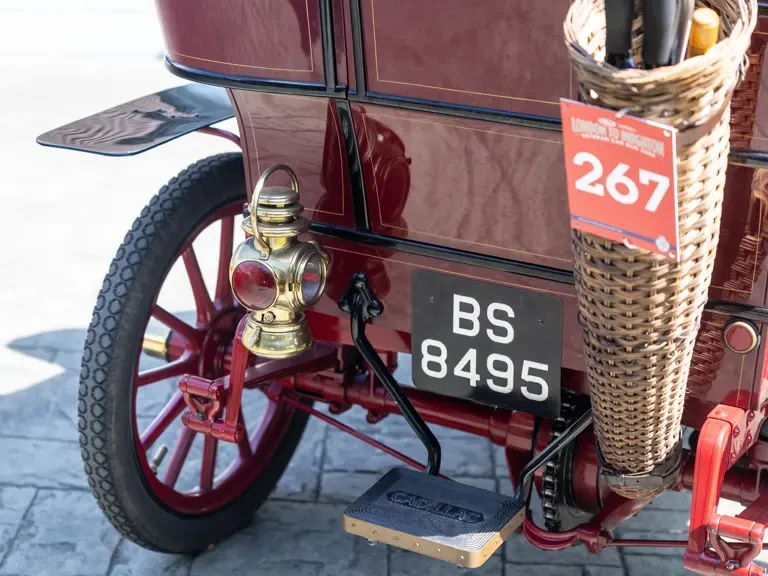 1904 Cadillac - Image 28 of 31