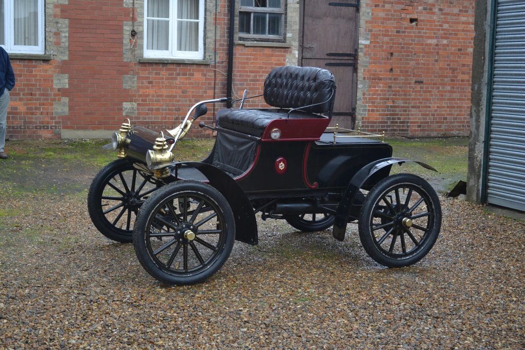 1904 Oldsmobile - Image 8 of 10