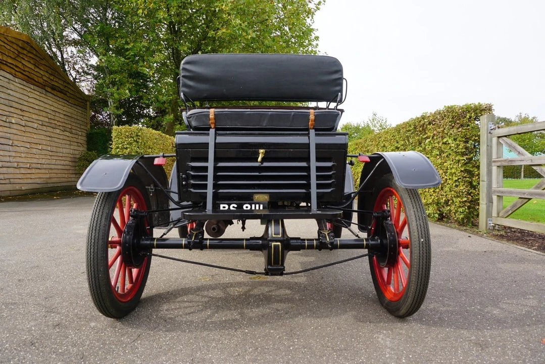 1904 Oldsmobile - Image 7 of 30