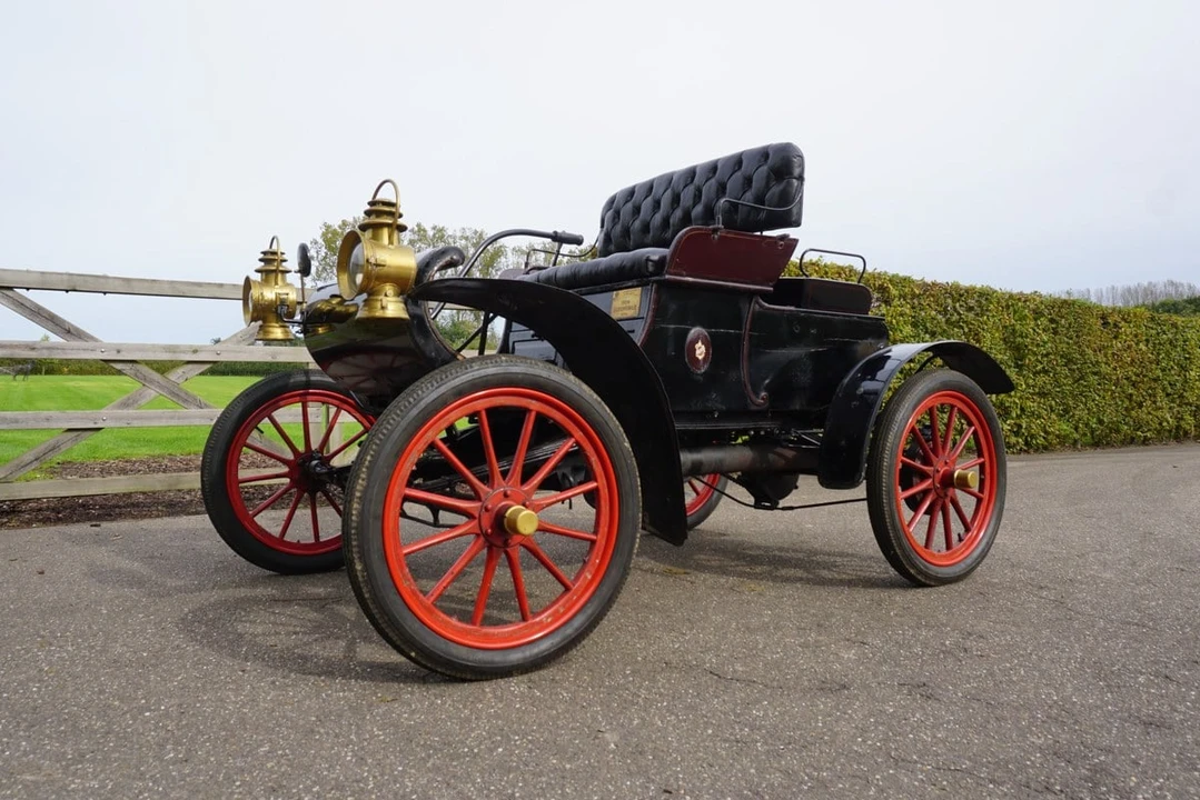 1904 Oldsmobile - Image 4 of 30