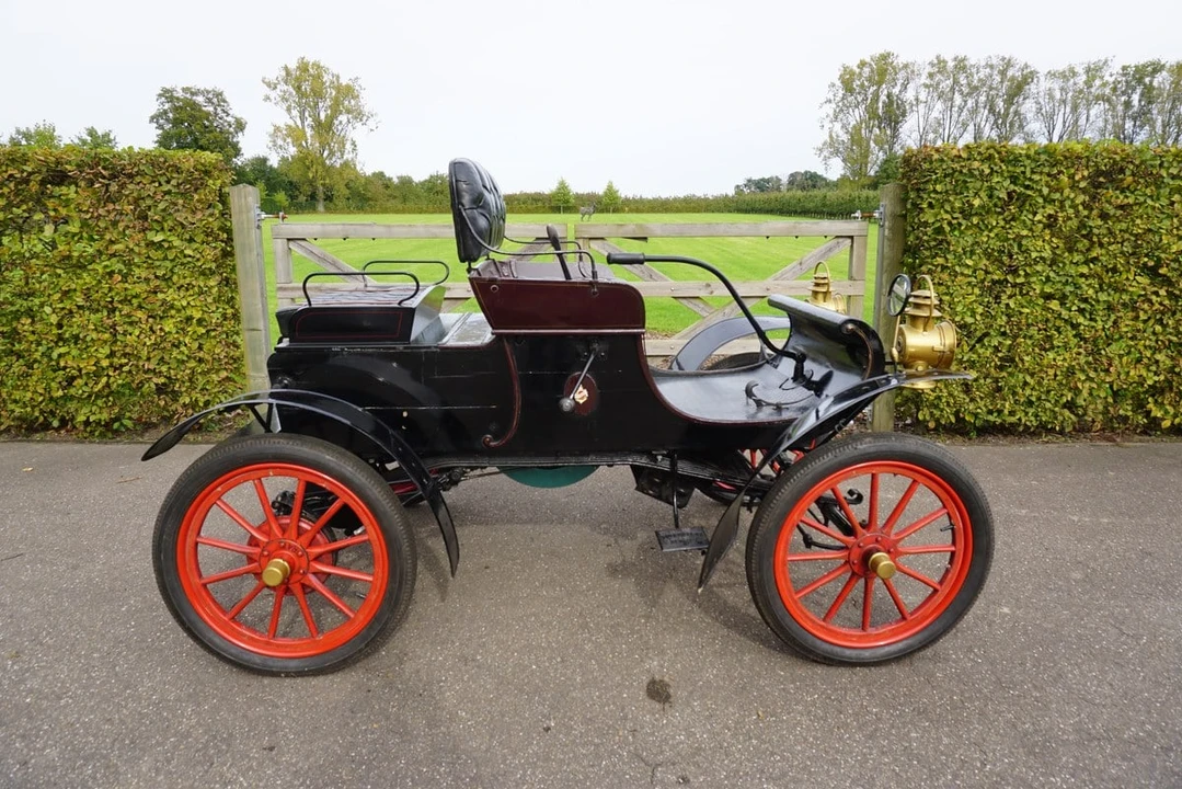 1904 Oldsmobile - Image 9 of 30