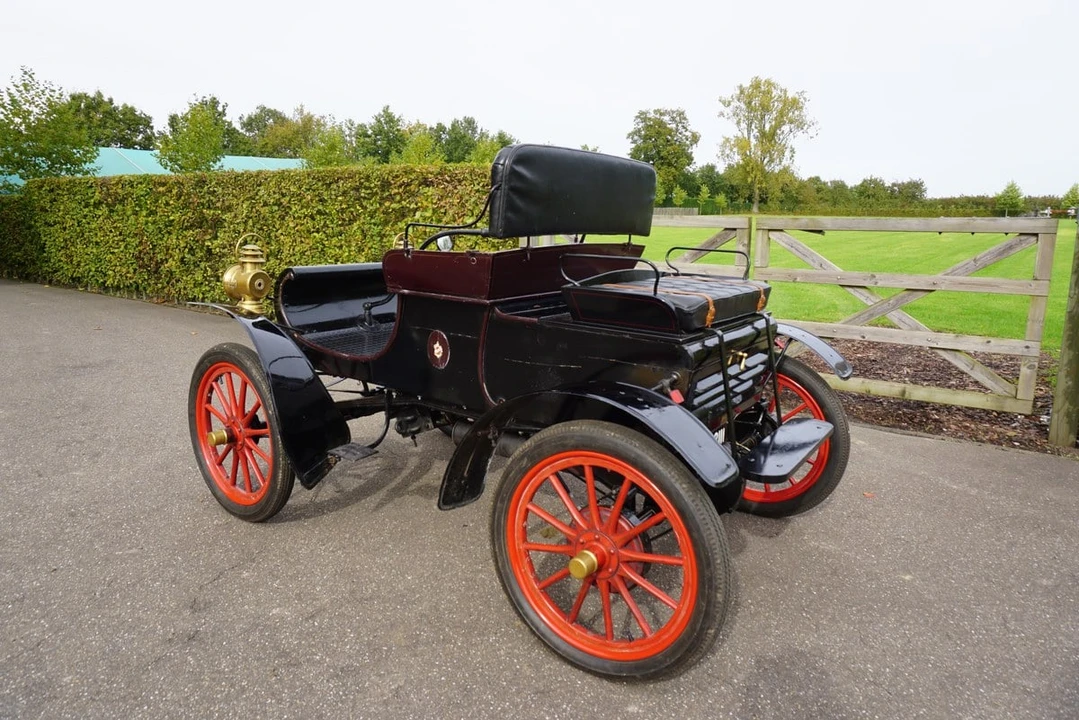 1904 Oldsmobile - Image 6 of 30