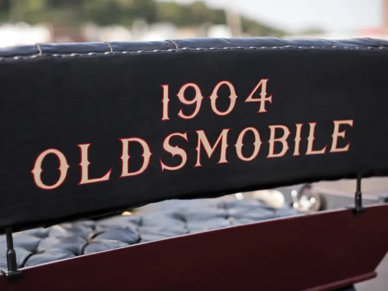 1904 Oldsmobile - Image 8 of 23