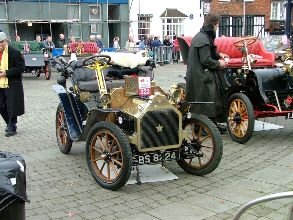 1904 Peugeot - Image 2 of 2