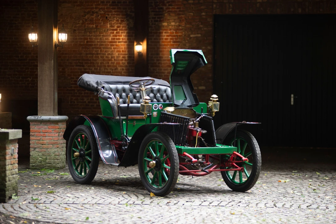 1904 Renault - Image 19 of 31