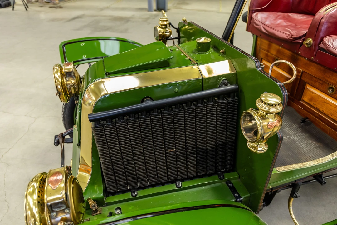 1904 Renault - Image 17 of 29