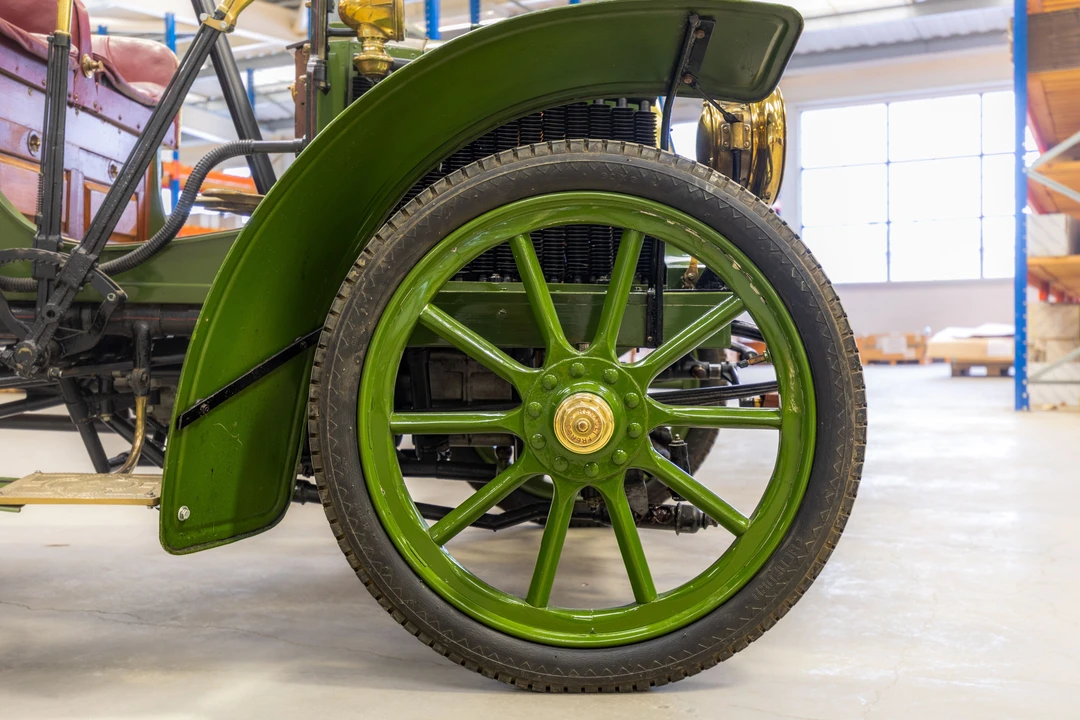 1904 Renault - Image 28 of 29
