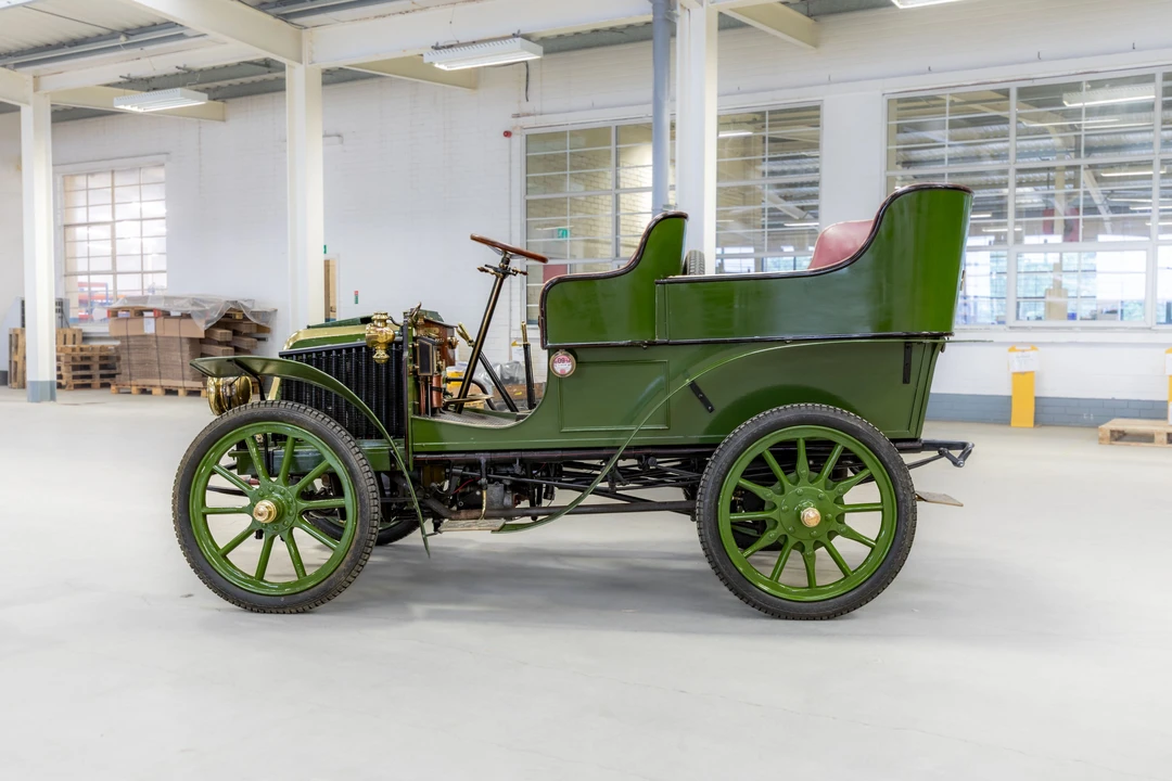 1904 Renault - Image 19 of 29